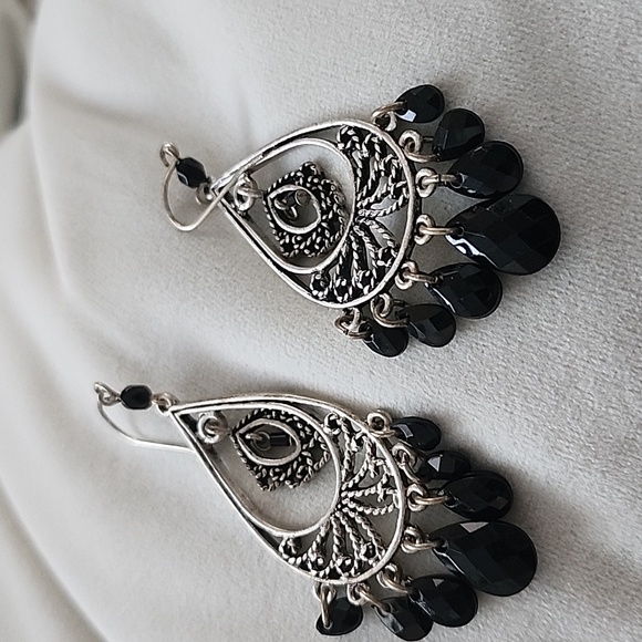 Vintage earrings - Picture 2 of 3